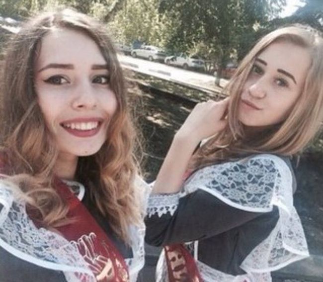 Beautiful Russian Girls Celebrate Graduation Day Part 2 26 Pics 
