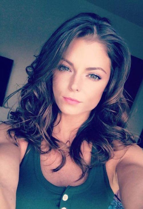 Gorgeous Girls Should Always Believe In Their Selfies (30 pics)