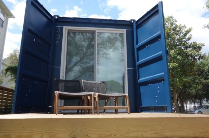 Shipping Container Houses Make For Perfect Vacation Homes (10 pics)