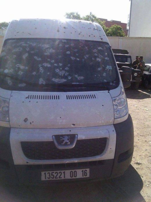 Algeria's Army Eliminates Terrorists During Raid (3 pics)