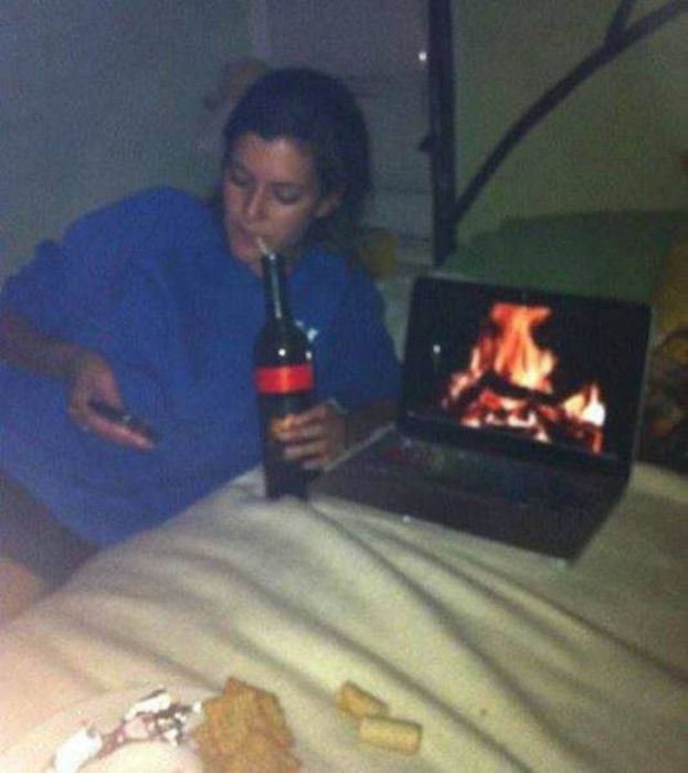 The World Is Cold When You're Forever Alone (42 pics)