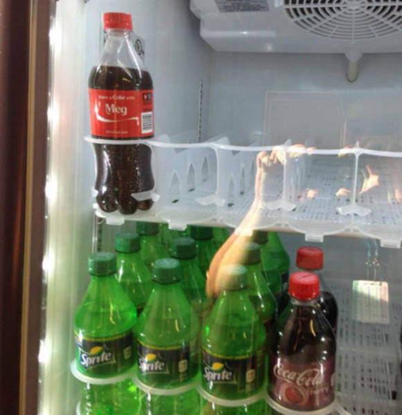 The World Is Cold When You're Forever Alone (42 pics)