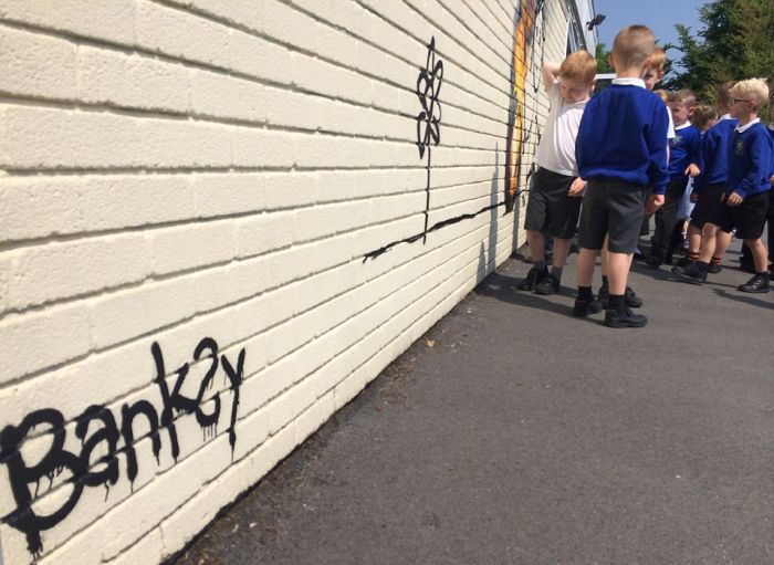 Banksy Paints Special Mural At Bridge Farm Primary School (5 pics)