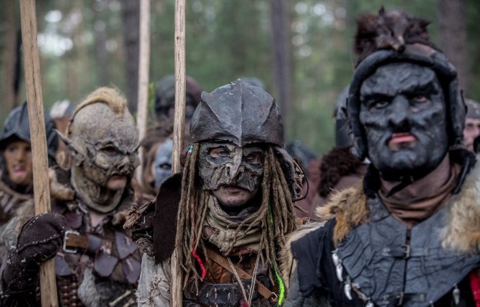 Fans Gather In The Czech Republic To Reenact A Battle From The Hobbit (21 pics)