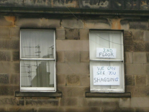 Angry Neighbors Write The Most Hilarious Notes (33 pics)