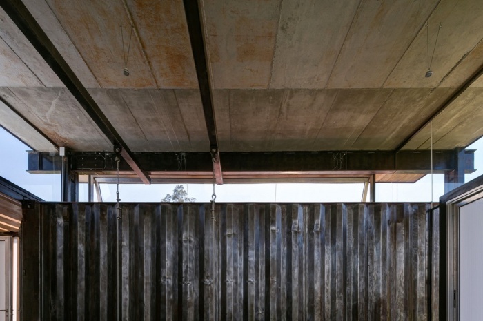 Awesome Looking Pictures From A Cargo Container House In Ecuador (25 pics)