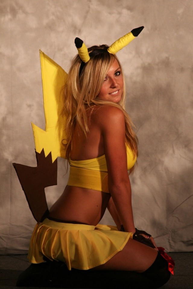 Stunning Cosplay Babes Who Have Clearly Mastered Their Craft (84 pics)