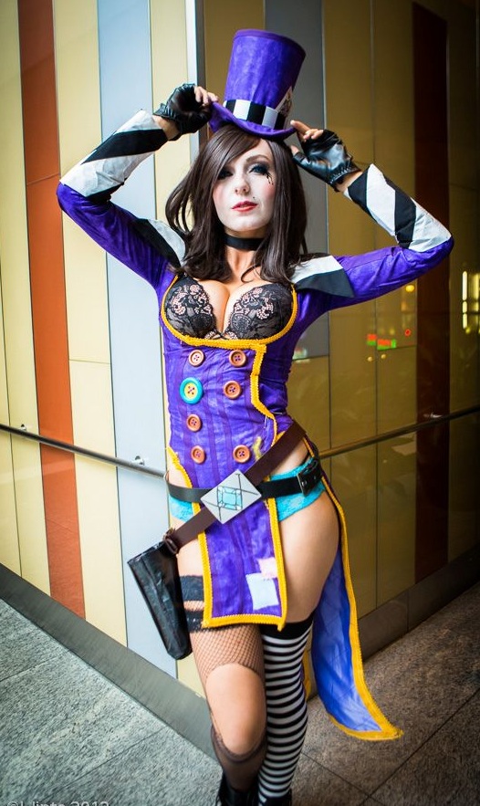 Stunning Cosplay Babes Who Have Clearly Mastered Their Craft (84 pics)