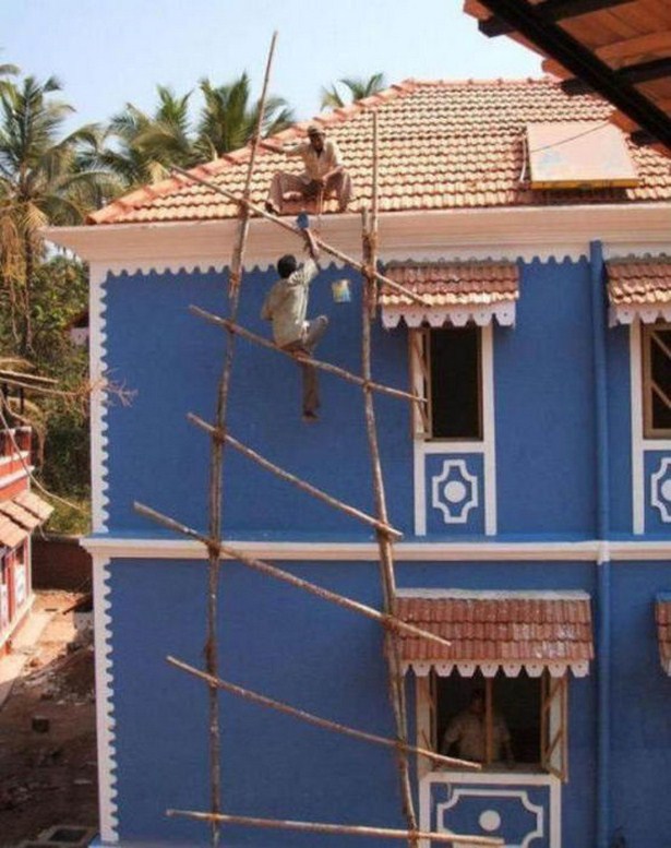 Clearly Not Everyone Likes To Put Safety First (22 pics)