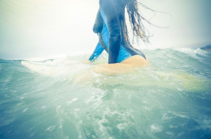 Awesome Body Art For Babes Who Want To Surf (12 pics)
