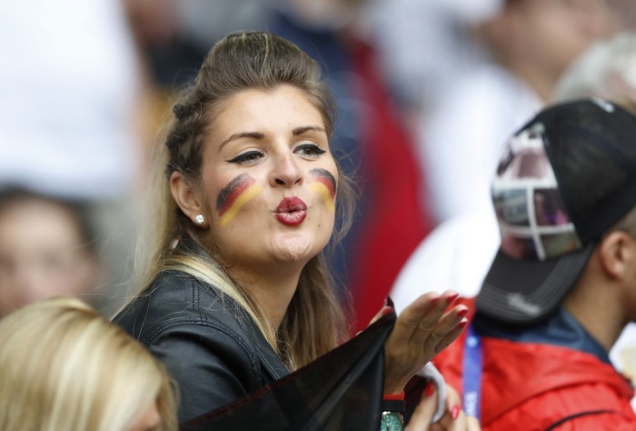 Passionate Soccer Fans From Different Countries Around The World (35 pics)