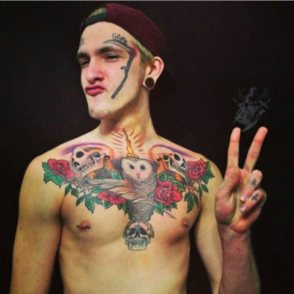 People Who Made Extreme Modifications To Their Own Bodies (46 pics)