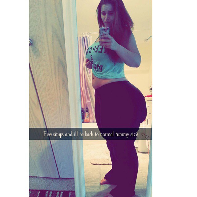 Girl Shows Off Her 70 Inch Butt On Instagram (10 pics)