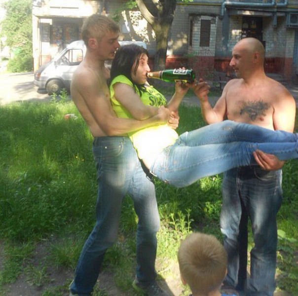 Russia Is So Bizarre It Might As Well Be A Different Planet (35 pics)