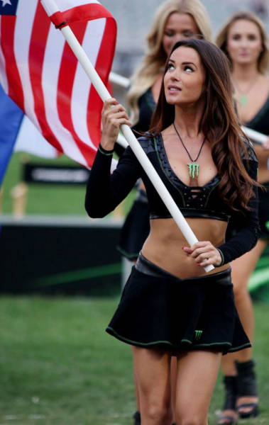 Sexy Monster Energy Girls That Will Make You Very Thirsty (84 pics)