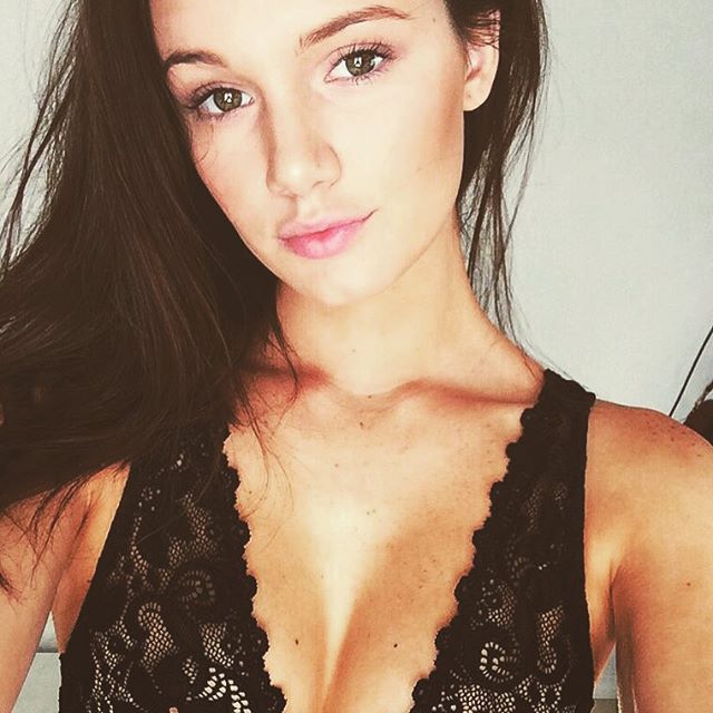 Gorgeous Girls With Beautiful Faces That Will Take Your Breath Away (21 pics)