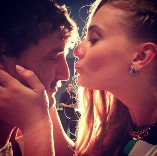 What It Looks Like When Game Of Thrones Actors Hang Out In Real Life (32 pics)