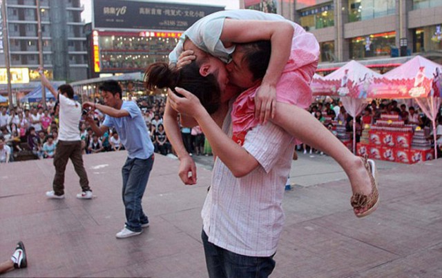 Acid Picdump (114 pics)
