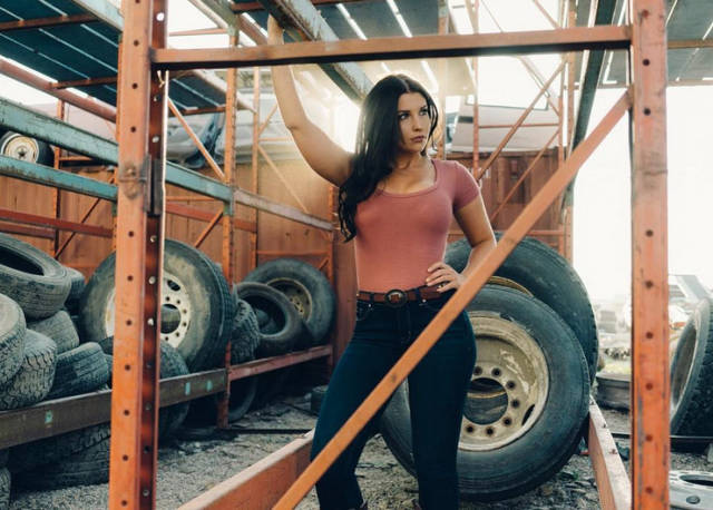 Amber Balcaen Is The Sexiest NASCAR Driver On The Track (28 pics)