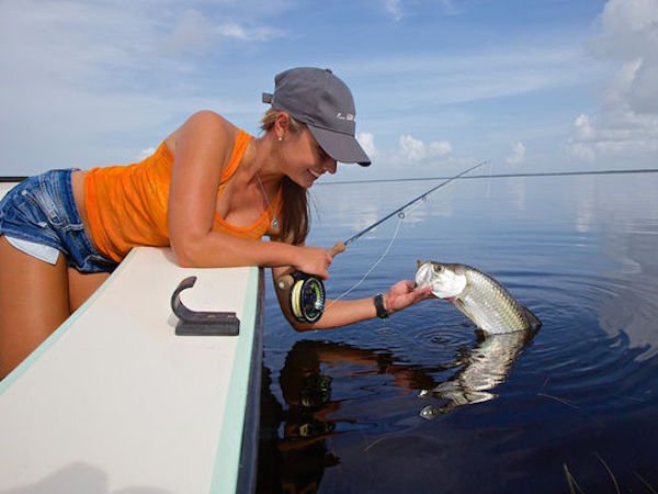 Good Looking Girls Who Like To Fish Are A Real Catch (41 pics)