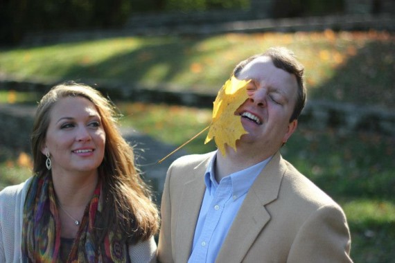 18 Engagement Photos That Took Awkward To The Next Level (18 pics)