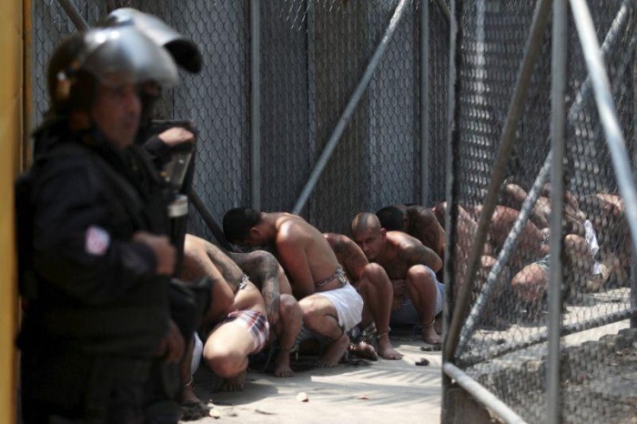 El Salvador Prison Closed After Authorities Lose Control (23 pics)
