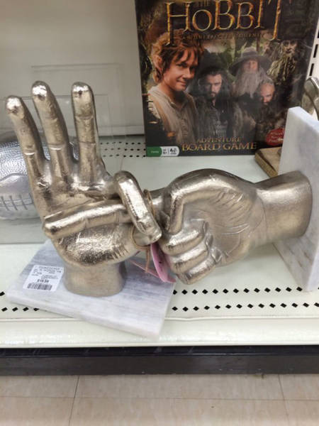 Thrift Shops Are Like A Time Capsule Filled With The Strangest Items (45 pics)