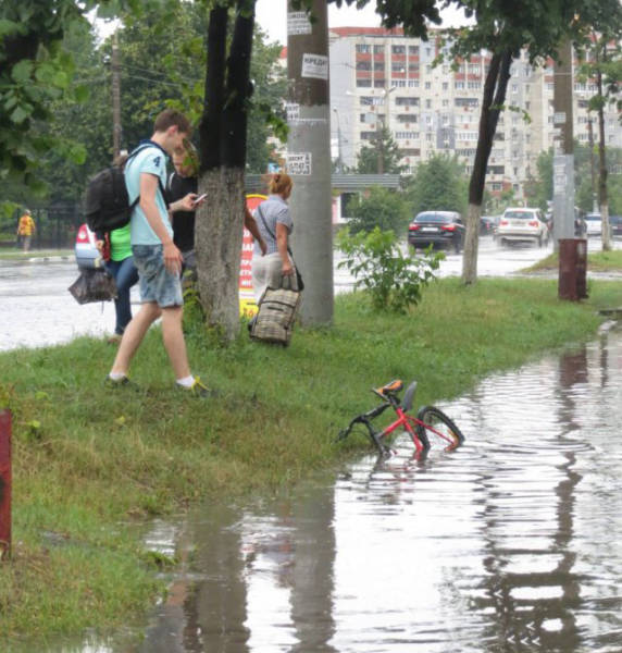 If I Told You This Was Russia It Would All Make Sense (38 pics)