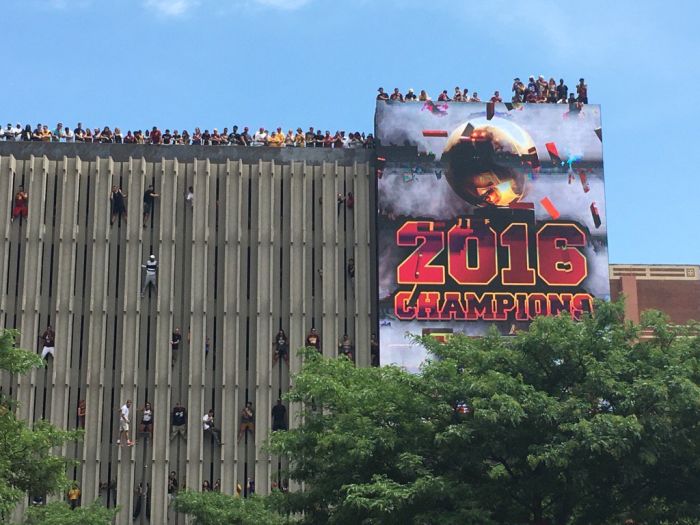 Cavs Fans Celebrate Their Team's Big Win In Cleveland (3 pics)