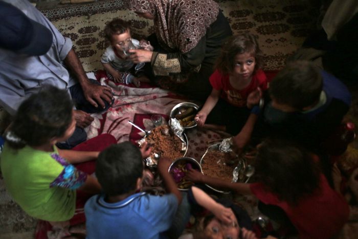 An On The Ground Look At The Slums Of Gaza (14 pics)