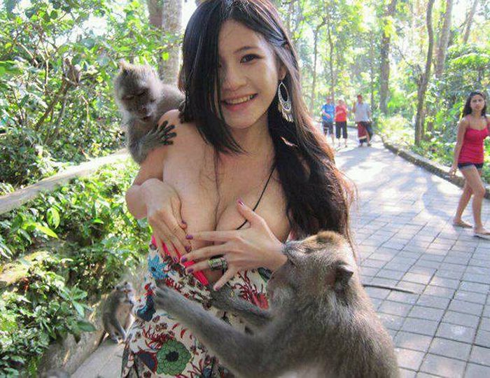 Everything Is A Little Weirder In Thailand (43 pics)