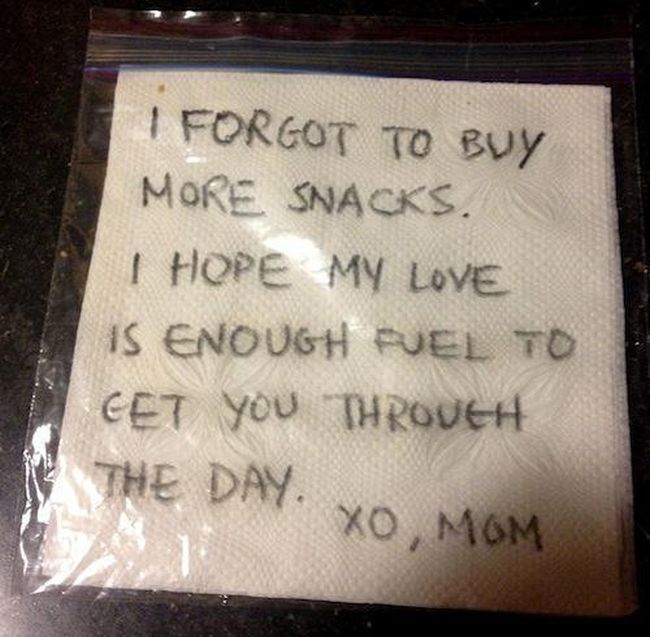Photos That Prove Mom Jokes Can Be Funny Too (18 pics)