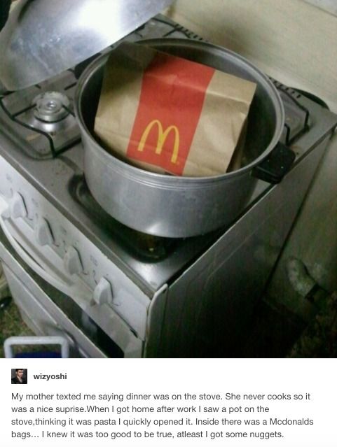 Photos That Prove Mom Jokes Can Be Funny Too (18 pics)