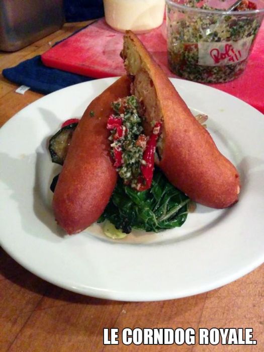 Low Budget Meals That Were Made To Look Like Gourmet Dinners (17 pics)