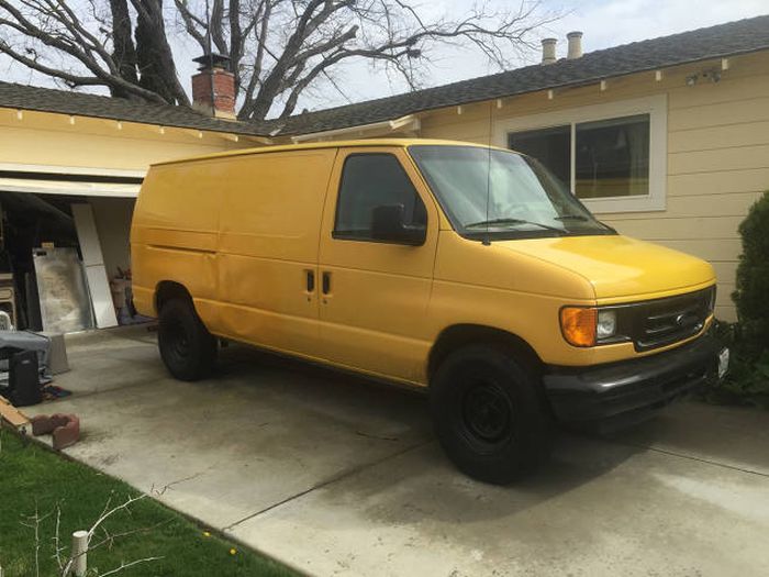 Old Van Gets Converted Into An Adventuremobile (61 pics)