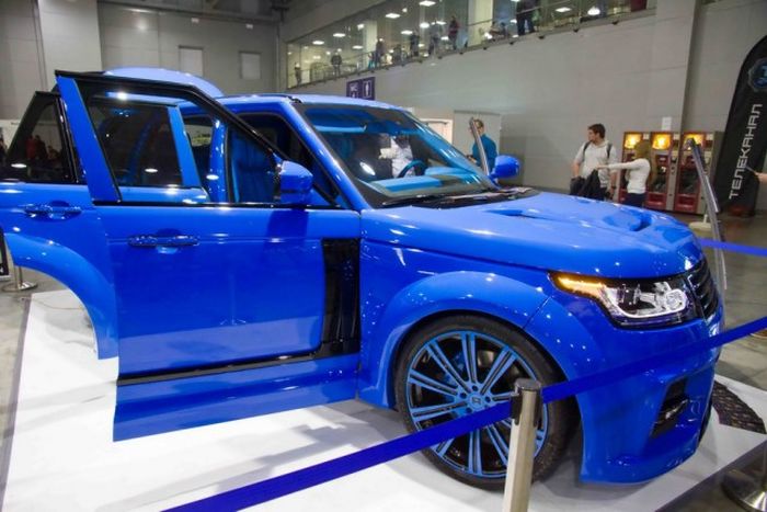 Impressive Automobiles From Moscow Tuning Show 2016 (40 pics)