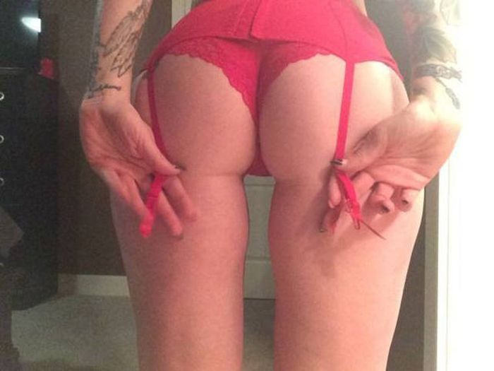 Girls With Great Butts Who Deserve Your Attention (54 pics)