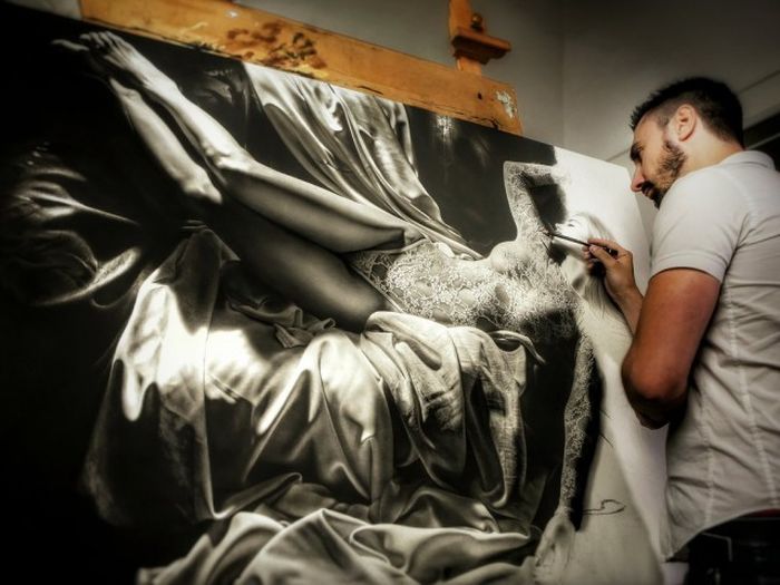 Emanuele Dascanio's Hyperrealistic Art Is Incredible (26 pics)