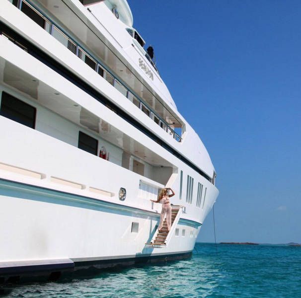 The Rich Kids Of Instagram Are Having Way Too Much Fun This Summer (18 pics)