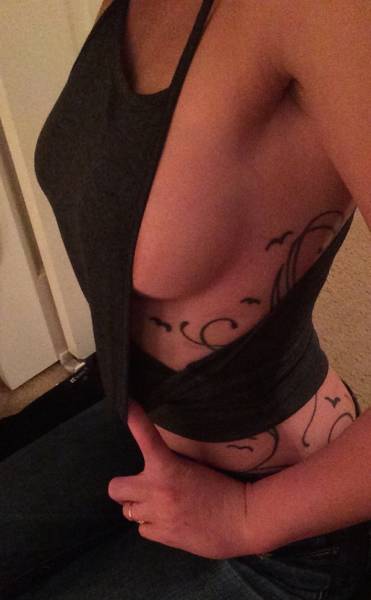Beautiful Girls Who Understand That Bras Are A Waste Of Time (48 pics)