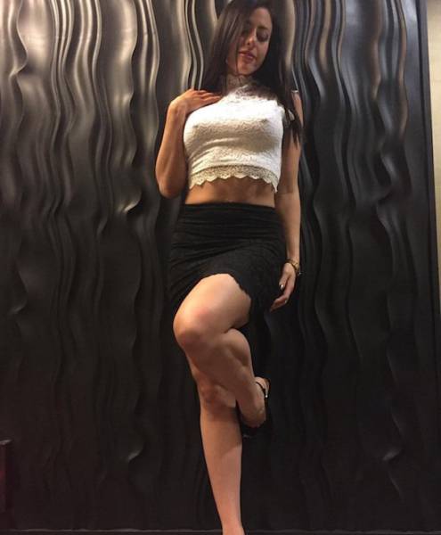 Beautiful Girls Who Understand That Bras Are A Waste Of Time (48 pics)
