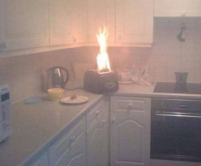 When Bad Things Happen They Usually Come Out Of Nowhere (40 pics)