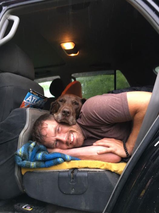 Man Takes His Dog On One Last Road Trip (12 pics)