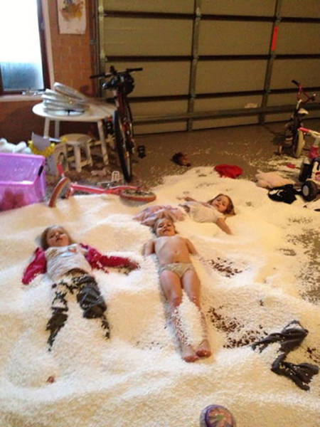 All Parents Know That Leaving Your Kids Alone Is A Very Bad Idea (35 pics)