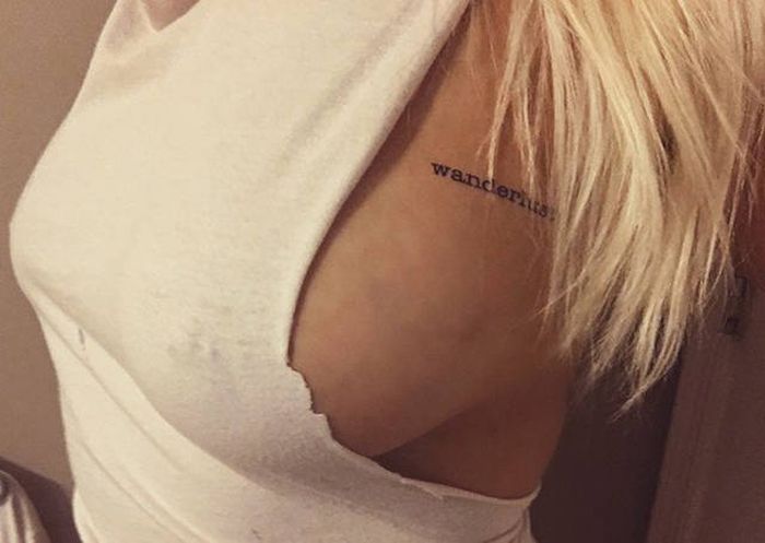 Beautiful Women Know That Bras Are Out And Free Is The Way To Be (49 pics)