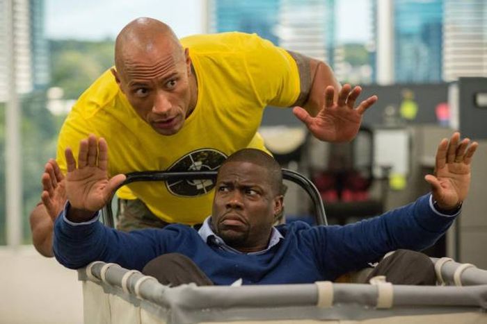 How The Rock Went From Failed Football Player To Highest Paid Actor In The World (31 pics)