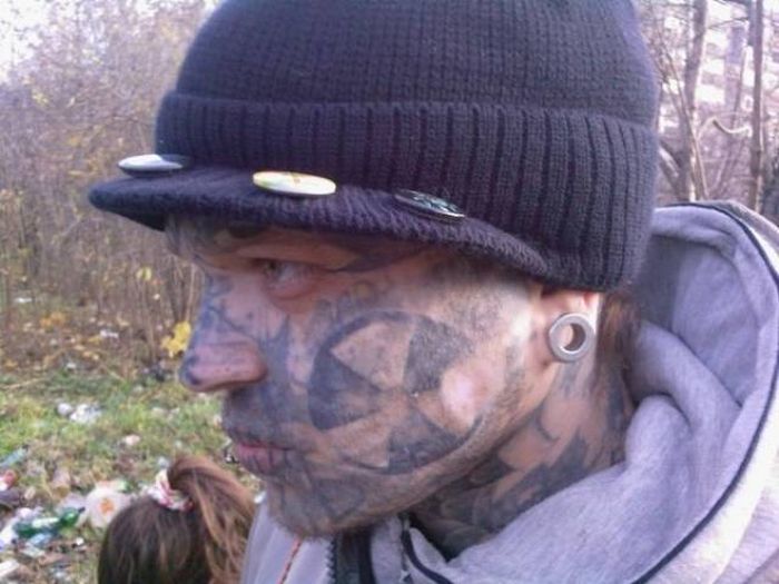 People Who Proudly Changed Their Look With Body Modifications (39 pics)