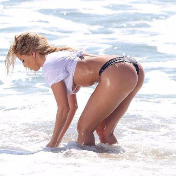 Sexy Girls With Great Butts To Keep You Busy For A While (55 pics)