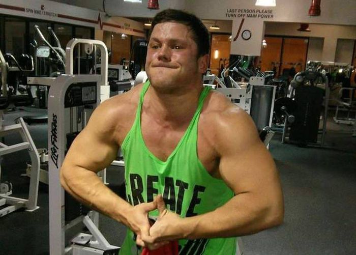 This Guy Weighed Almost 500 Pounds But Now He's Ripped (12 pics)