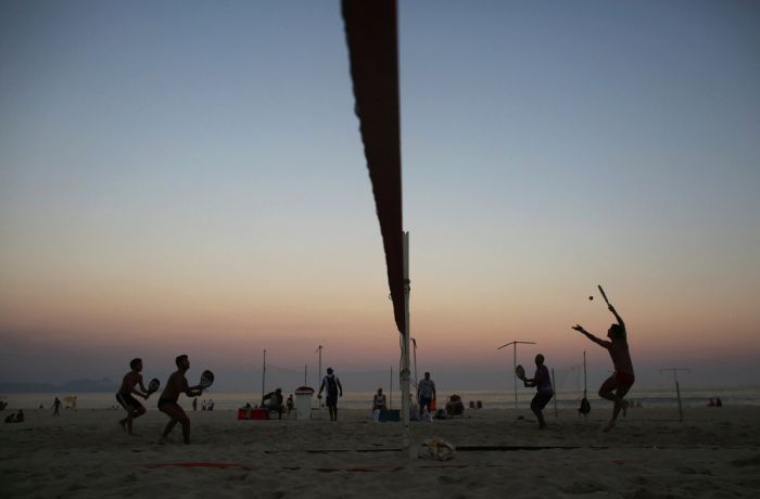 What Beach Life In Rio de Janeiro Looks Like Ahead Of The Olympics (26 pics)